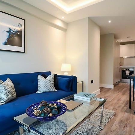 Portfolio Apartments - Welwyn Town Centre Welwyn Garden City Bagian luar foto