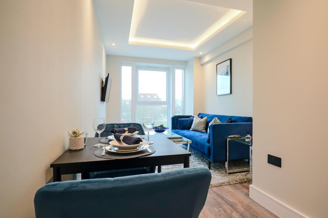 Portfolio Apartments - Welwyn Town Centre Welwyn Garden City Bagian luar foto