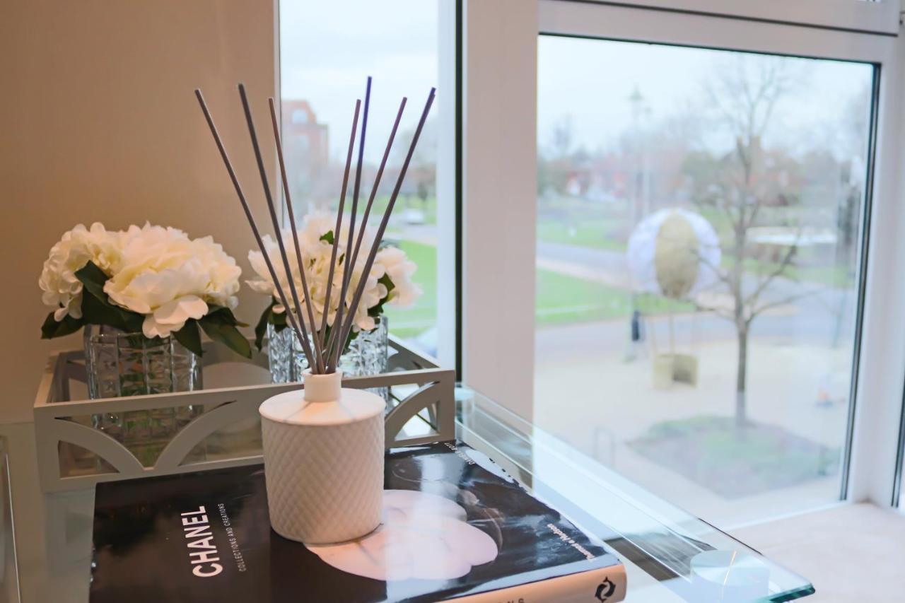 Portfolio Apartments - Welwyn Town Centre Welwyn Garden City Bagian luar foto