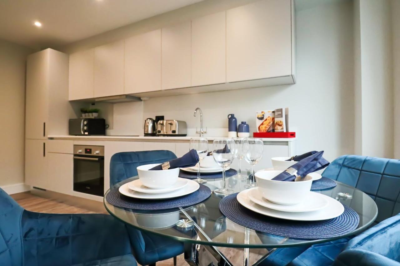 Portfolio Apartments - Welwyn Town Centre Welwyn Garden City Bagian luar foto