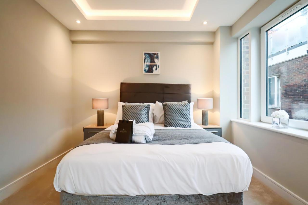 Portfolio Apartments - Welwyn Town Centre Welwyn Garden City Bagian luar foto