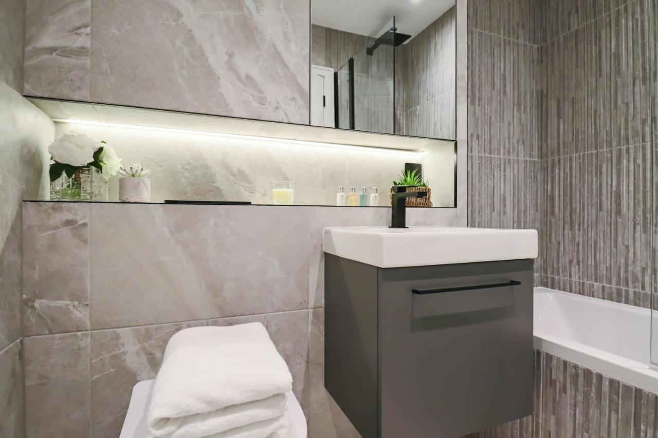 Portfolio Apartments - Welwyn Town Centre Welwyn Garden City Bagian luar foto