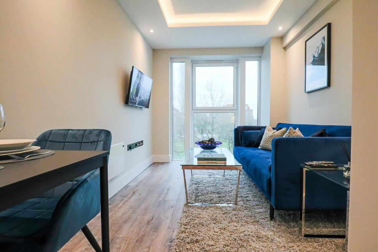 Portfolio Apartments - Welwyn Town Centre Welwyn Garden City Bagian luar foto