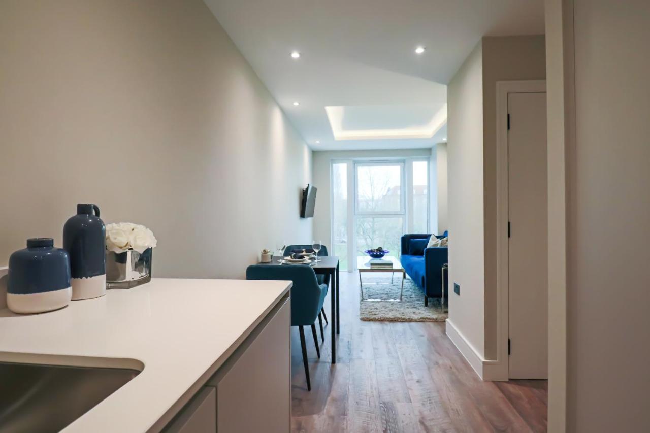 Portfolio Apartments - Welwyn Town Centre Welwyn Garden City Bagian luar foto