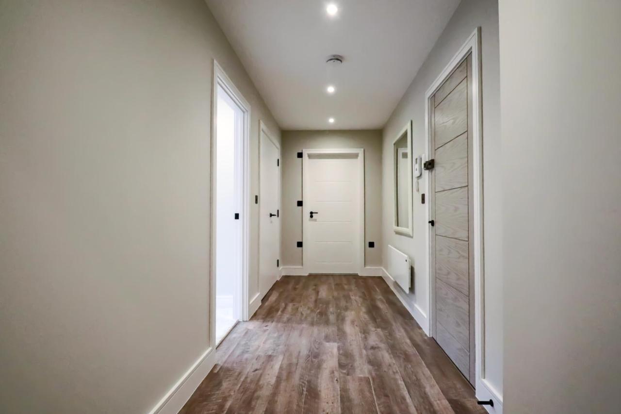 Portfolio Apartments - Welwyn Town Centre Welwyn Garden City Bagian luar foto