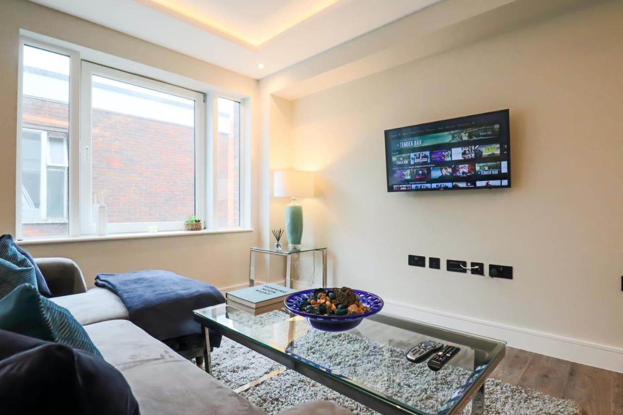 Portfolio Apartments - Welwyn Town Centre Welwyn Garden City Bagian luar foto